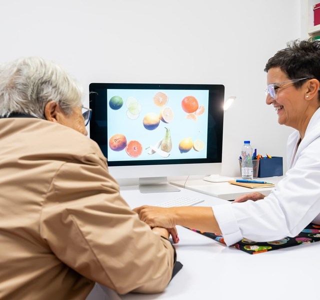 Amplio equipo de expertos de diferentes especialidades